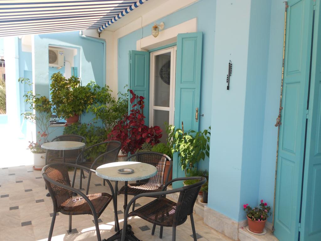 Zorbas Hotel Питагорио Екстериор снимка