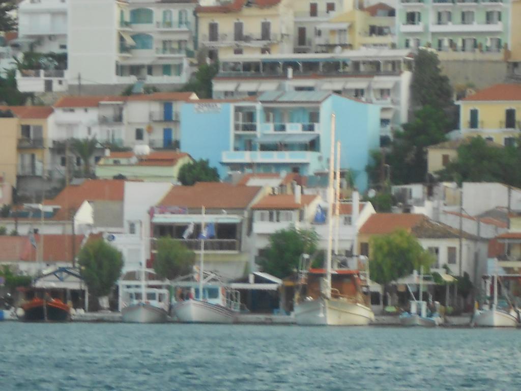 Zorbas Hotel Питагорио Екстериор снимка