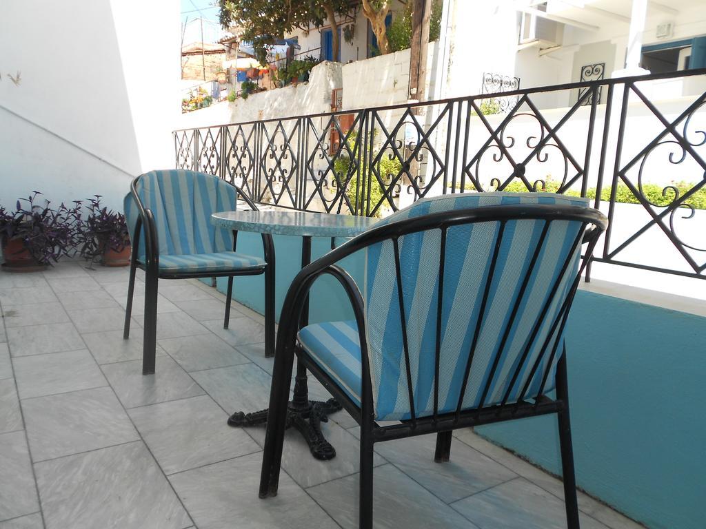 Zorbas Hotel Питагорио Стая снимка