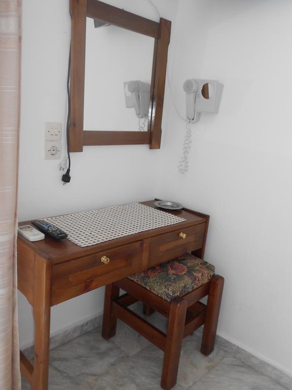 Zorbas Hotel Питагорио Стая снимка