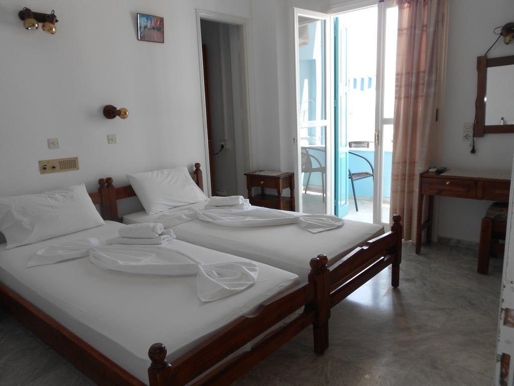 Zorbas Hotel Питагорио Стая снимка