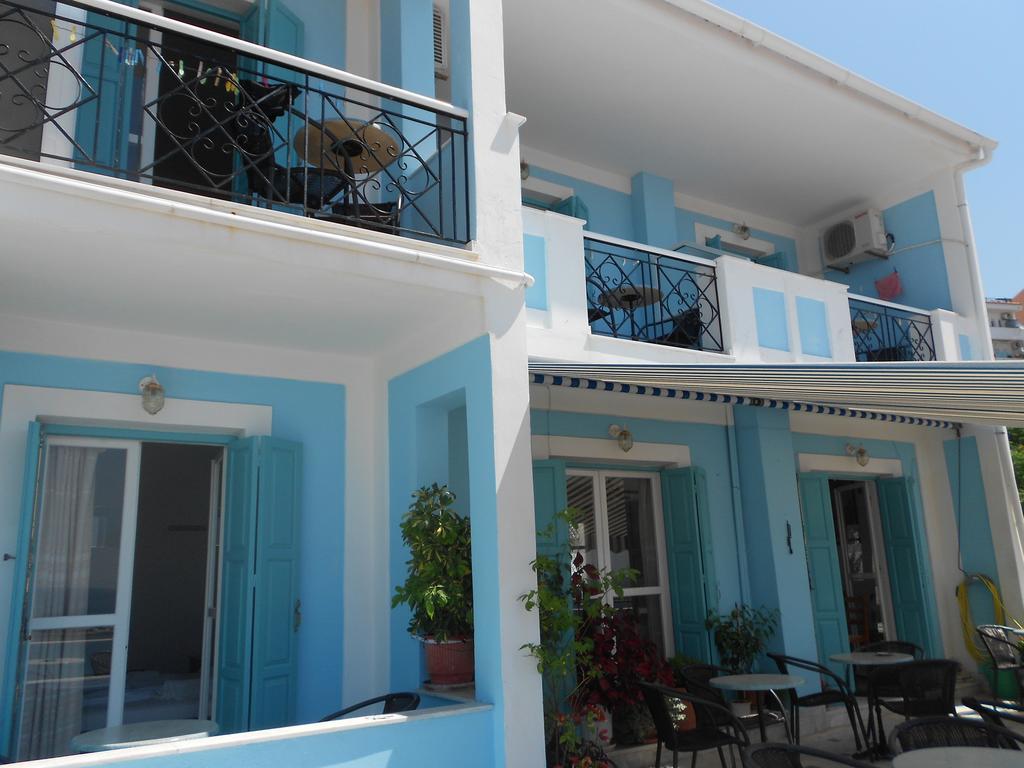 Zorbas Hotel Питагорио Екстериор снимка