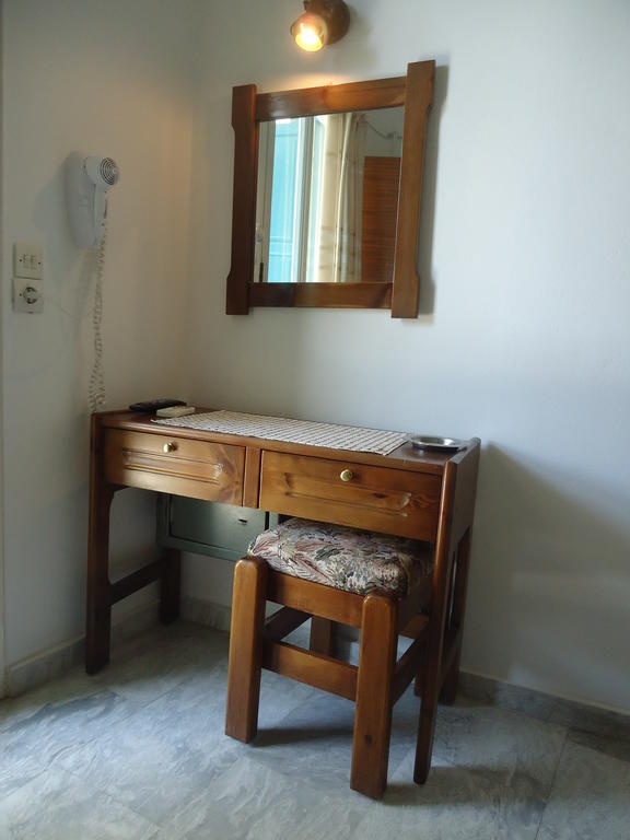 Zorbas Hotel Питагорио Стая снимка
